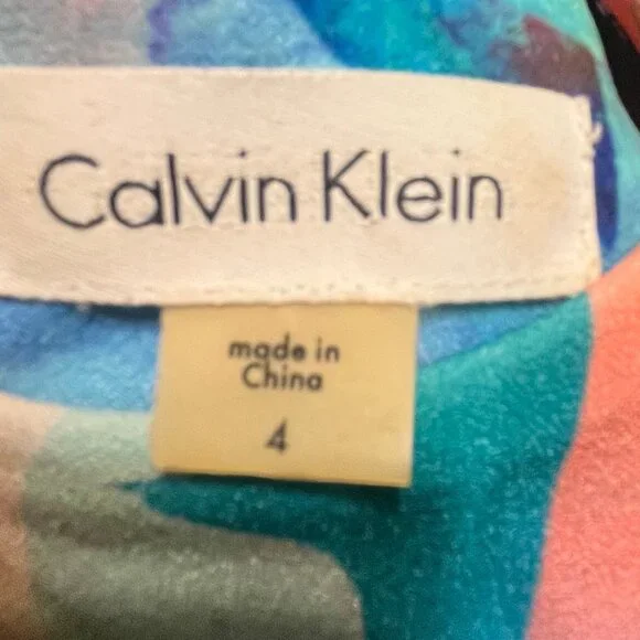 Calvin Klein Size 4 Floral Dress - Picture 5 of 5
